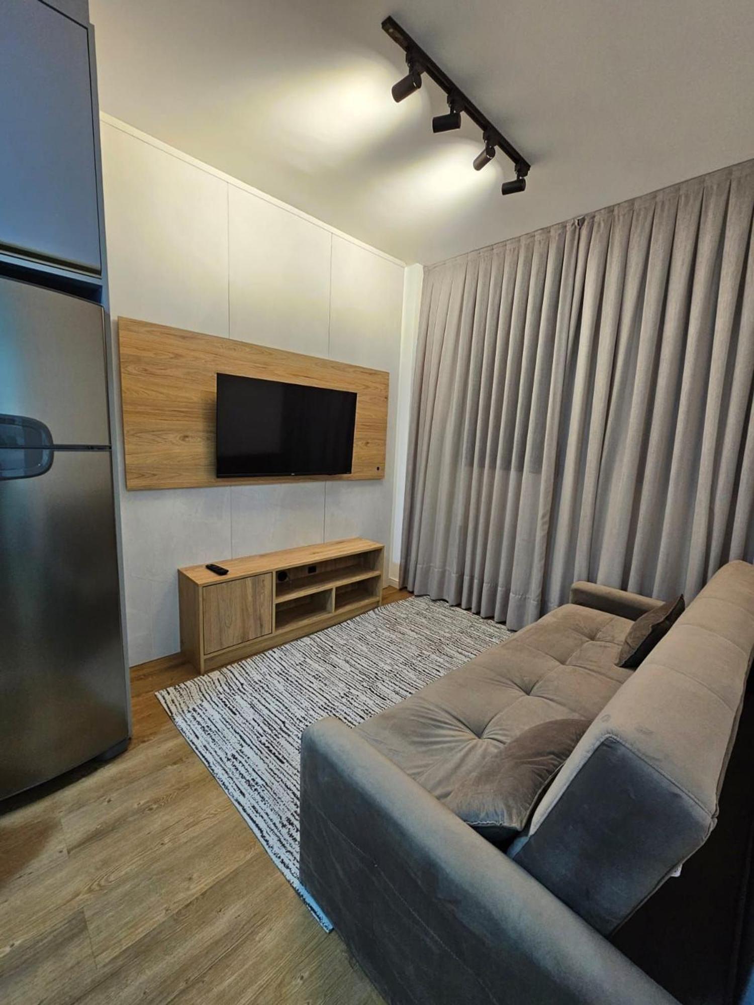 Apto Com Piscina Aquecida E Rooftop Apartamento Curitiba